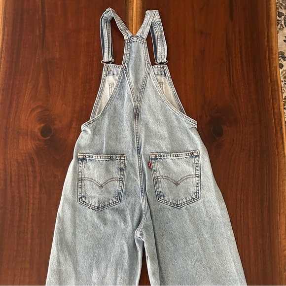 Levi's Vintage-Inspired Light Blue Denim Overalls Size XS - Picture 10 of 16